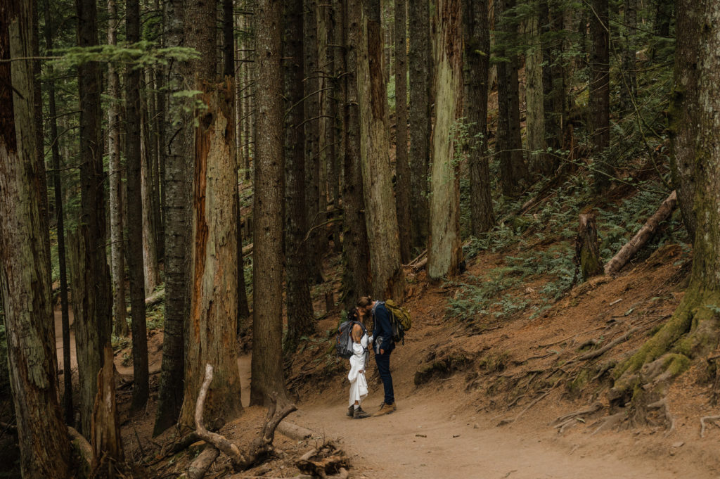 Hiking elopement at Rattlesnake Lake, Washington State