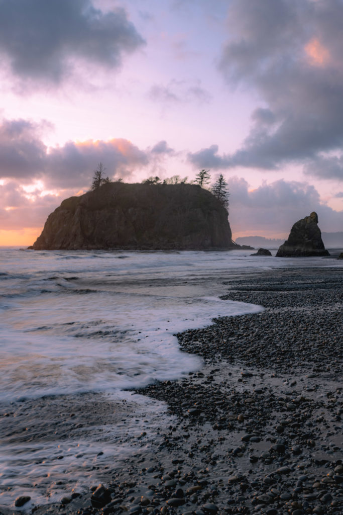 Ruby Beach is one of the best places to elope in Washington state!