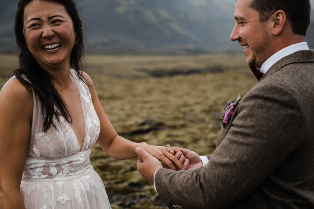 Exchanging rings during an elopement in Iceland