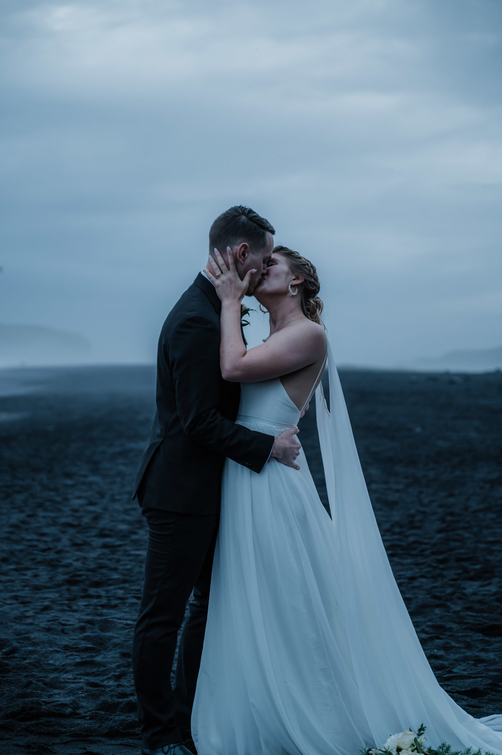 iceland elopement, Reynisfjara black sand beach, elopement in Vik, Iceland, how to get married in Iceland, Iceland elopement photographer