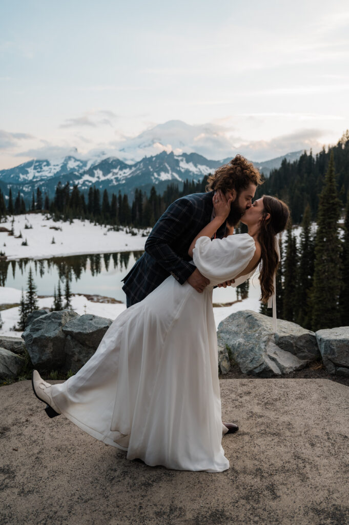couple eloping at tipsoo lake, mount rainier national park