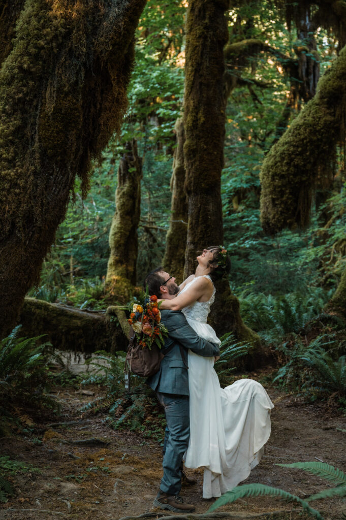 eloping couple at the Hall of Mosses in Olympic National Park