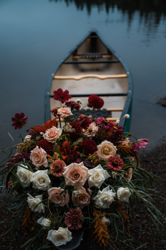 canoe elopement florals