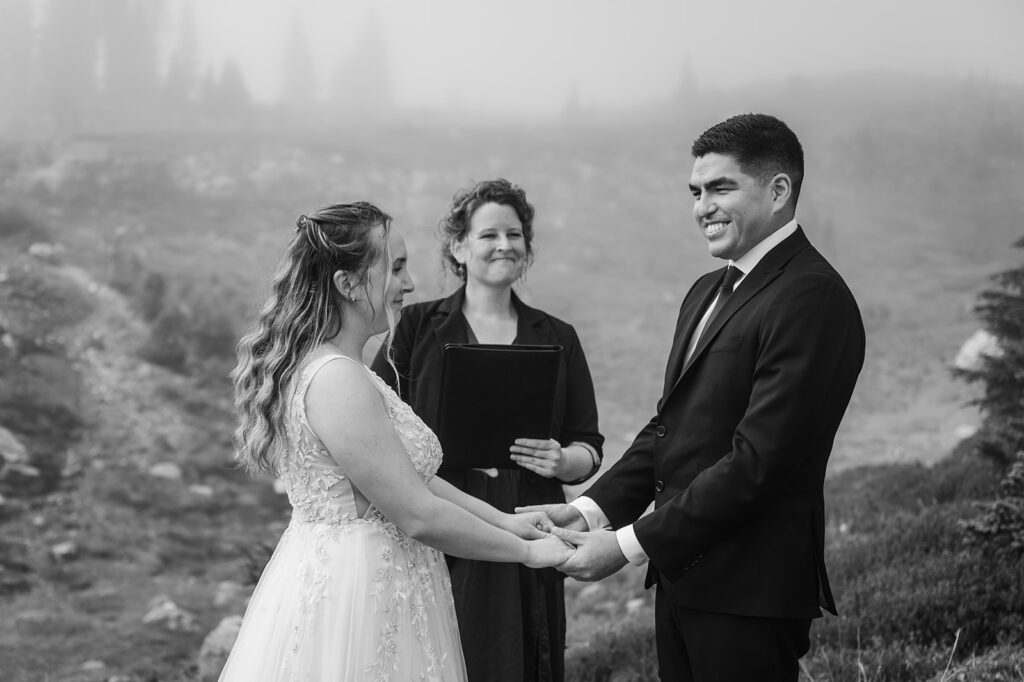 Mount Rainier elopement ceremony