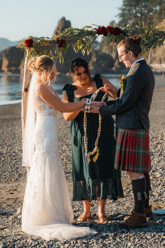 An intimate Olympic National Park wedding ceremony on Ruby Beach